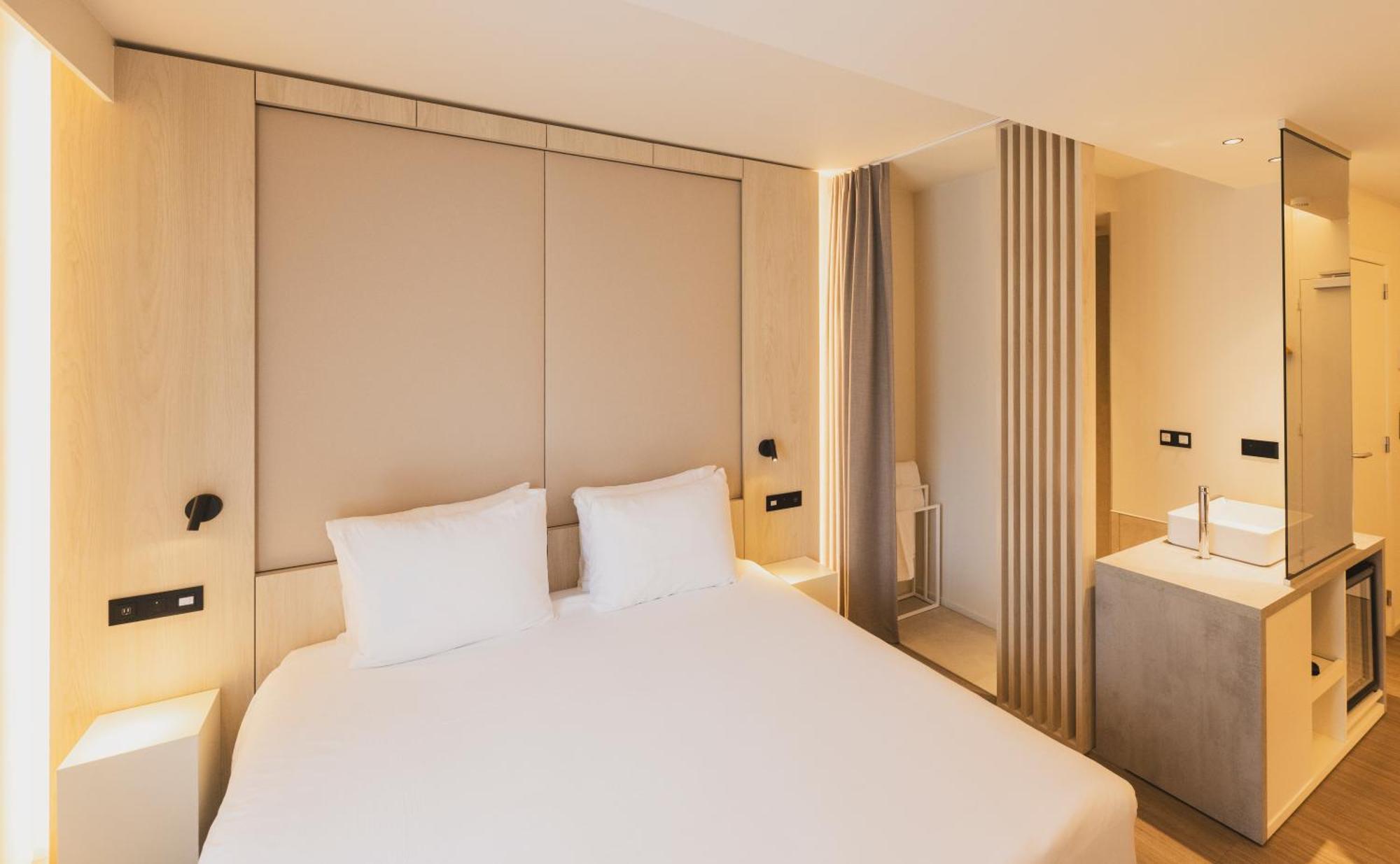 Begijnhof Hotel Левен Екстер'єр фото