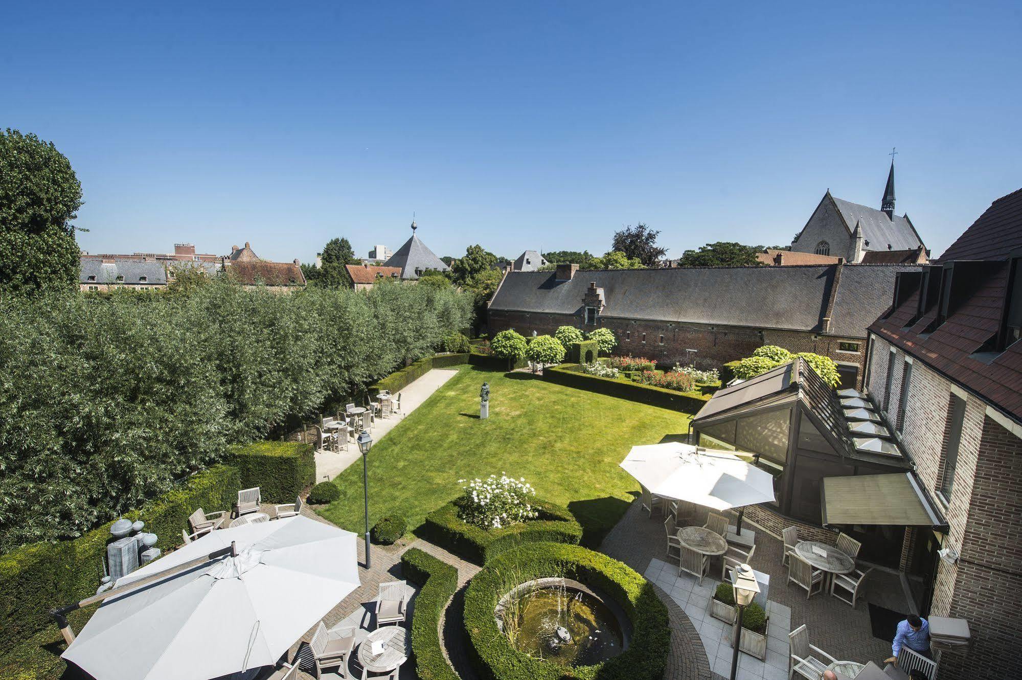Begijnhof Hotel Левен Екстер'єр фото
